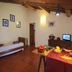 Casa vacanze Raffinee With Pool Views